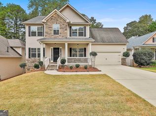 74 Greenview Dr, Newnan, GA 30265