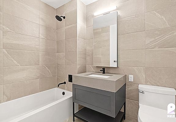 5th image of 3620 Steinway St APT 423