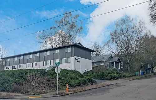 4405-4425 SE 15th Ave Photo 1 4405-4425 SE 15th Ave Photo 1