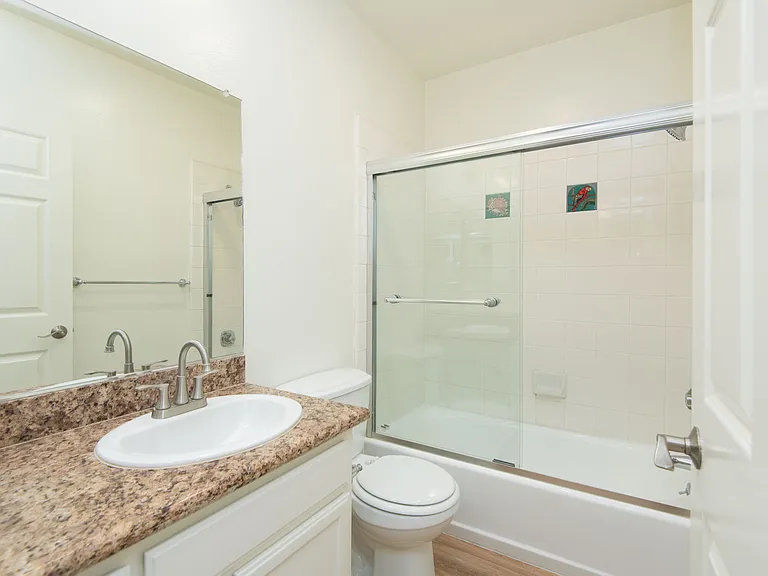 7120 Ramsgate Ave #106 — Photo 20