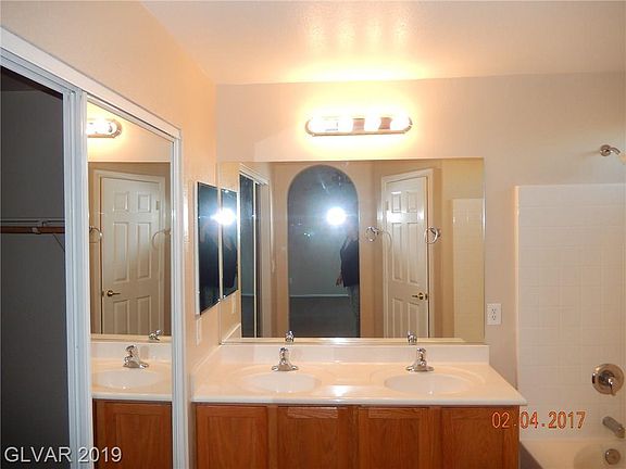 5th image of 3690 Durant River Dr