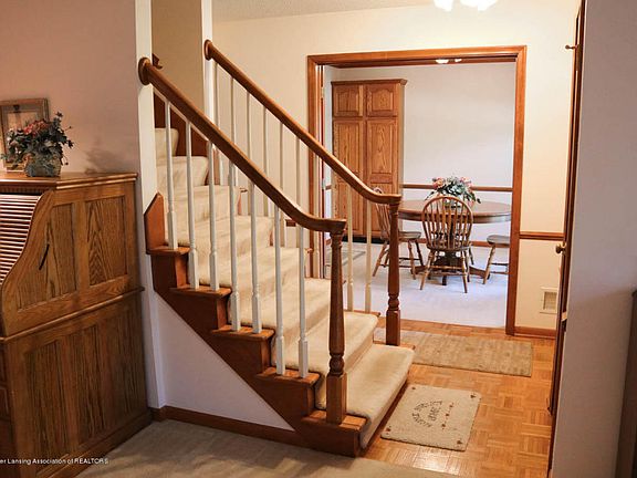 3rd image of 5761 Whisperwood Dr