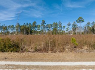 127 Douglas Dr, Holly Ridge, NC 28445