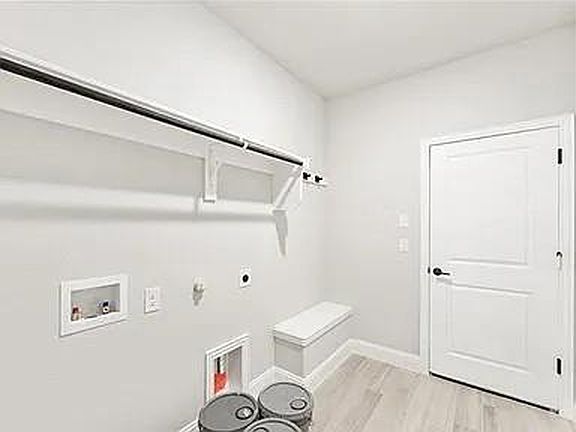 5th image of 1012 Ridgehurst Rd