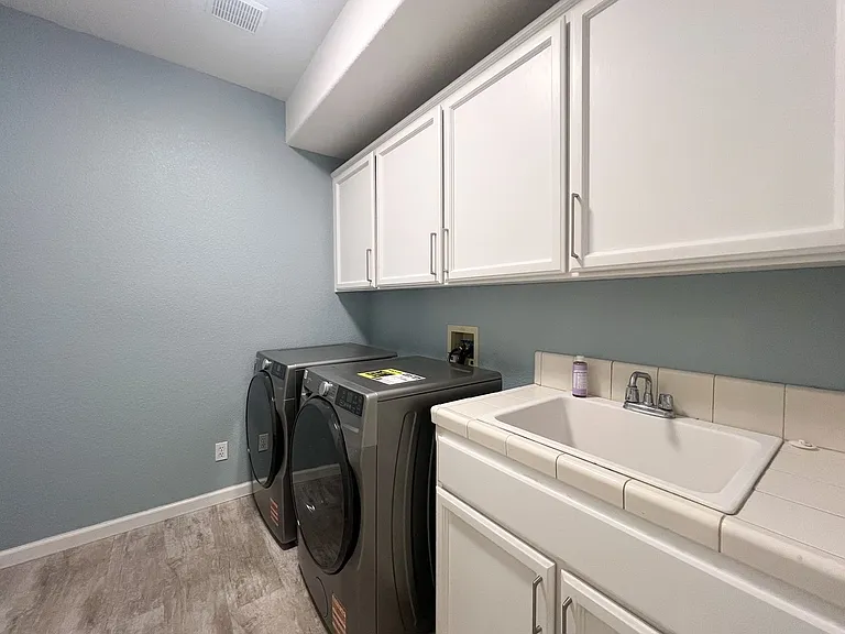 53 Wine Press Way — Photo 20