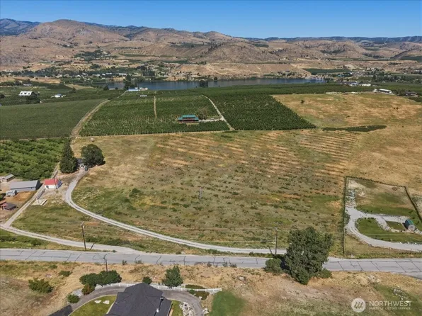 340 Washington Street, Manson, WA 98831