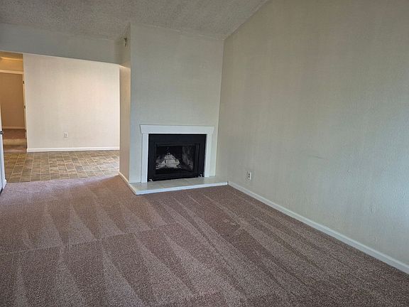 4th image of 5108 Shell St