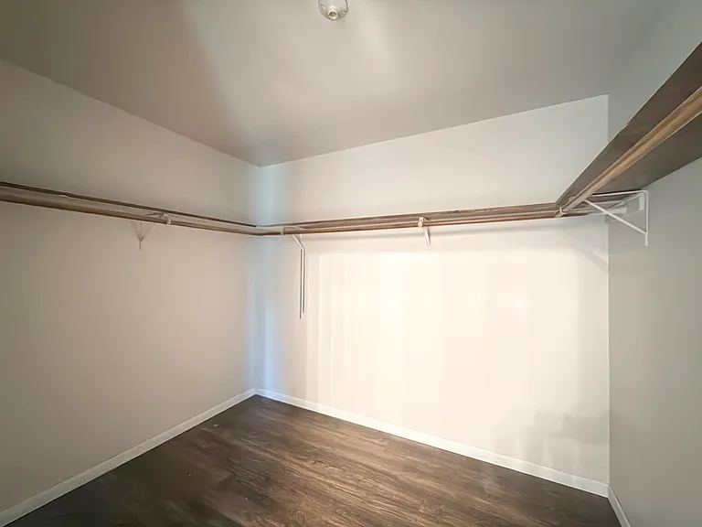 7826 Dunham Rd — Photo 20