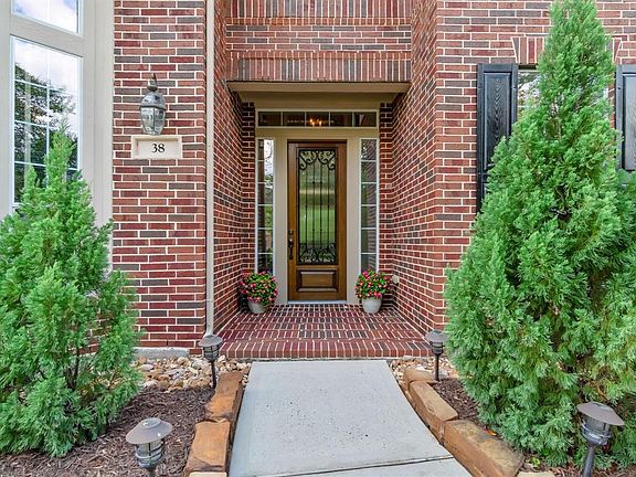 4th image of 38 W Cove View Trl