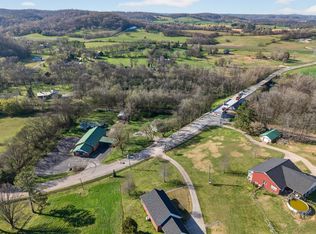 8294 Lawrenceburg Hwy, Mount Pleasant, TN 38474