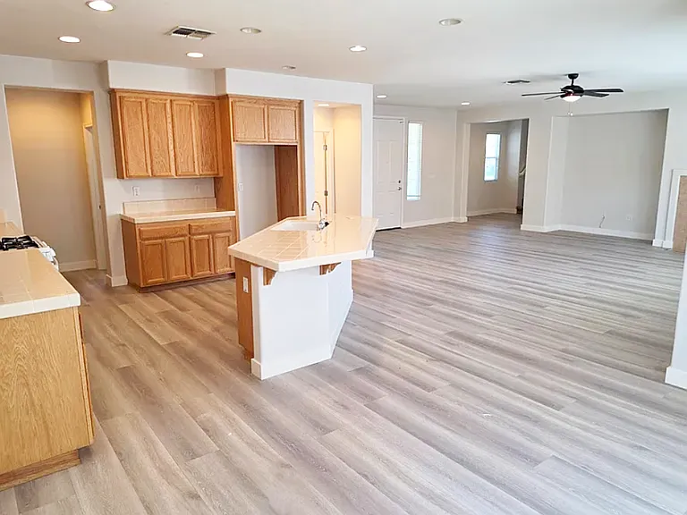 3973 Martis St — Photo 5