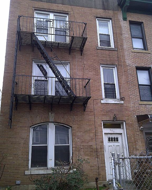 1st image of 346 Midwood St