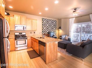 109 McCully Ln, Jacksonville, OR 97530