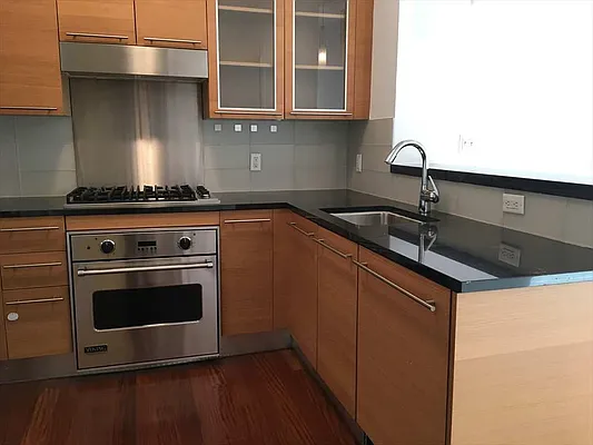 Rented by Living Quest Real Estate Inc. | media 29