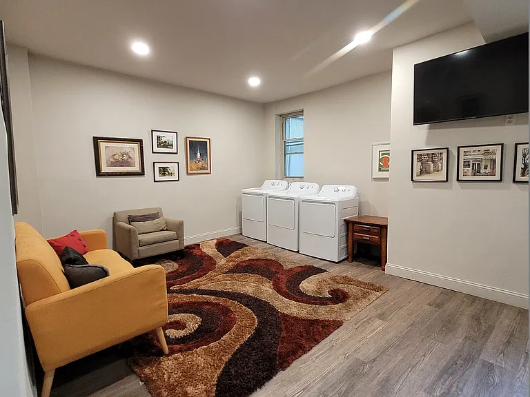 342 Forest Ave #C6 — Photo 35