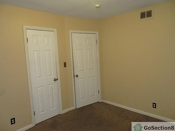 4th image of 28311 Hillview St