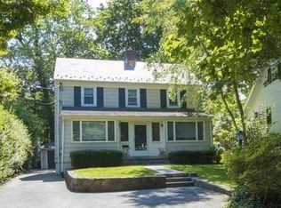 2 Guelisten Pl, Rye, NY 10580
