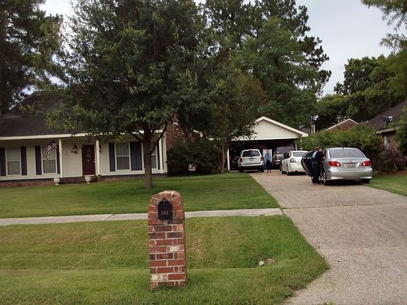 3rd image of 102 Woodmont Dr