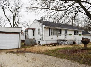 202 W 14th St, Eldon, MO 65026