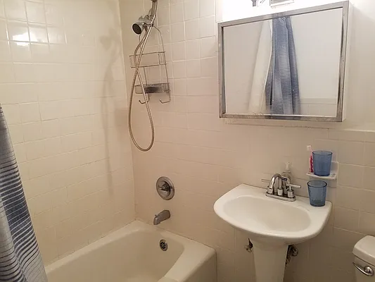 Rented by Noble Realty | media 2
