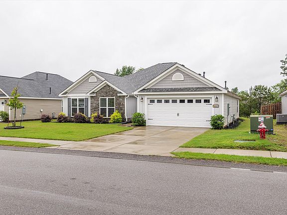 5th image of 4894 Fairmont Dr