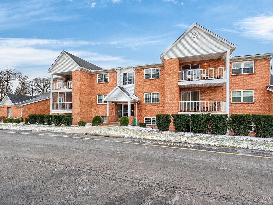 1st image of 3211 Heritage Square Dr APT 12