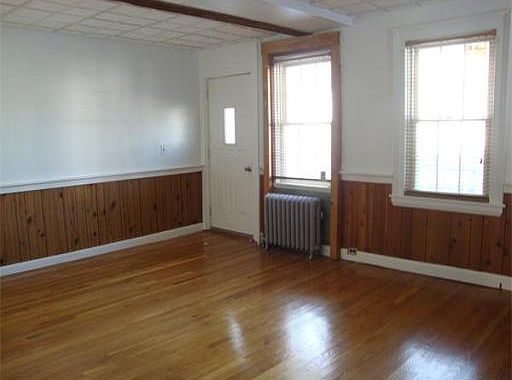 5th image of 139 Main St #1A