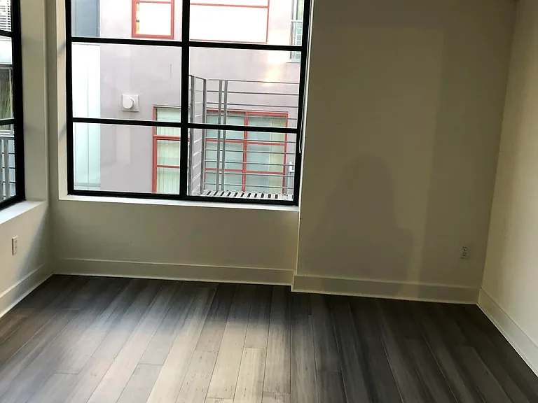 635 Tennessee St #406 — Photo 7