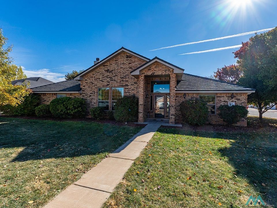1st image of 401 Olive Dr