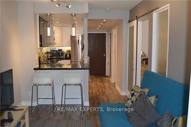 2 bed, $2,600 — Photo 4