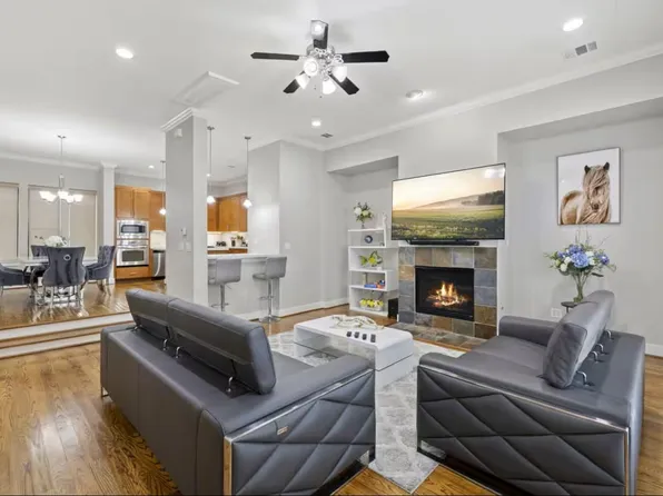 1205 Detering St, Houston, TX 77007