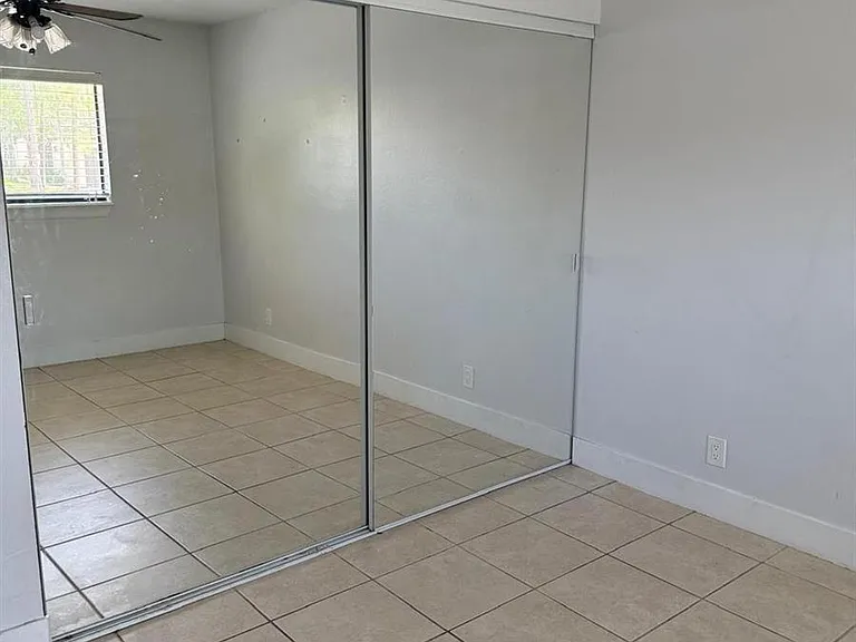 1216 Periwinkle Pl — Photo 10