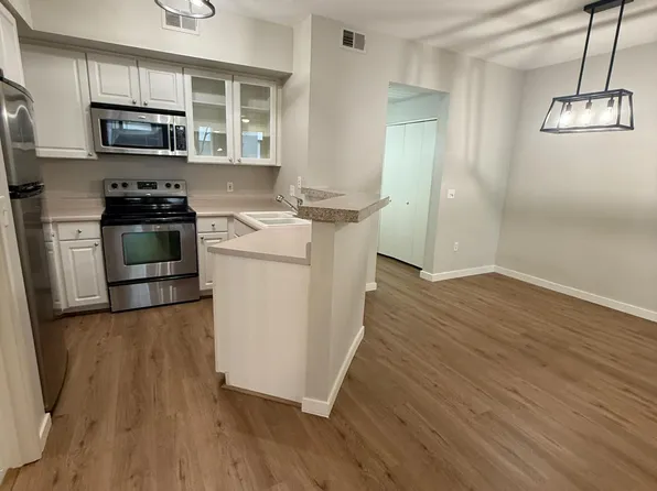 3633 N 3RD Avenue #1043, Phoenix, AZ 85013