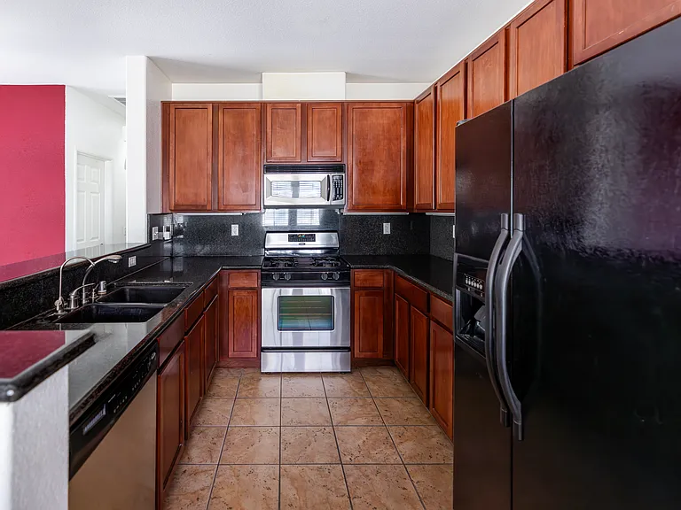 7331 Shelby Pl #13 — Photo 7