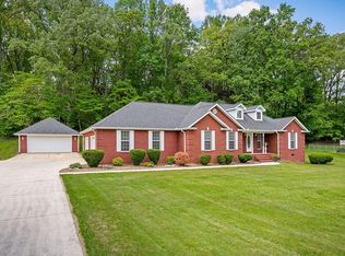 3300 Bennett Rd, Cookeville, TN 38506