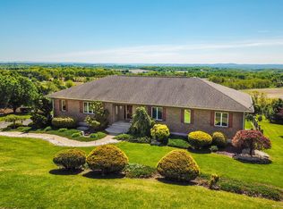 2888 Schaner Blotz Dr, Bath, PA 18014