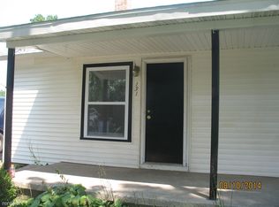 131 S Cottage St, Potterville, MI 48876