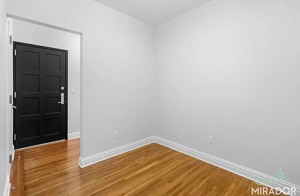 Rented by Mirador Real Estate | media 28