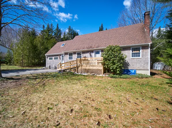 14 Cobb Hill Road, Camden, ME 04843