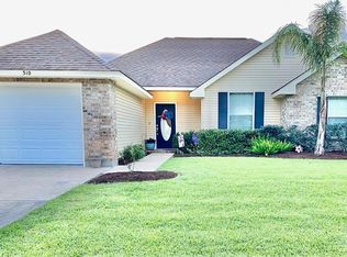 310 Allie Ln, Luling, LA 70070