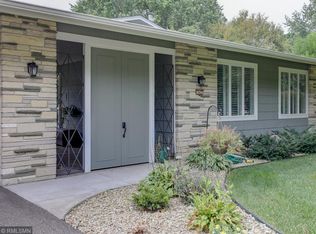10425 40th Ave N, Plymouth, MN 55441