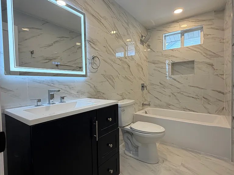 35 Milbank Rd — Photo 2