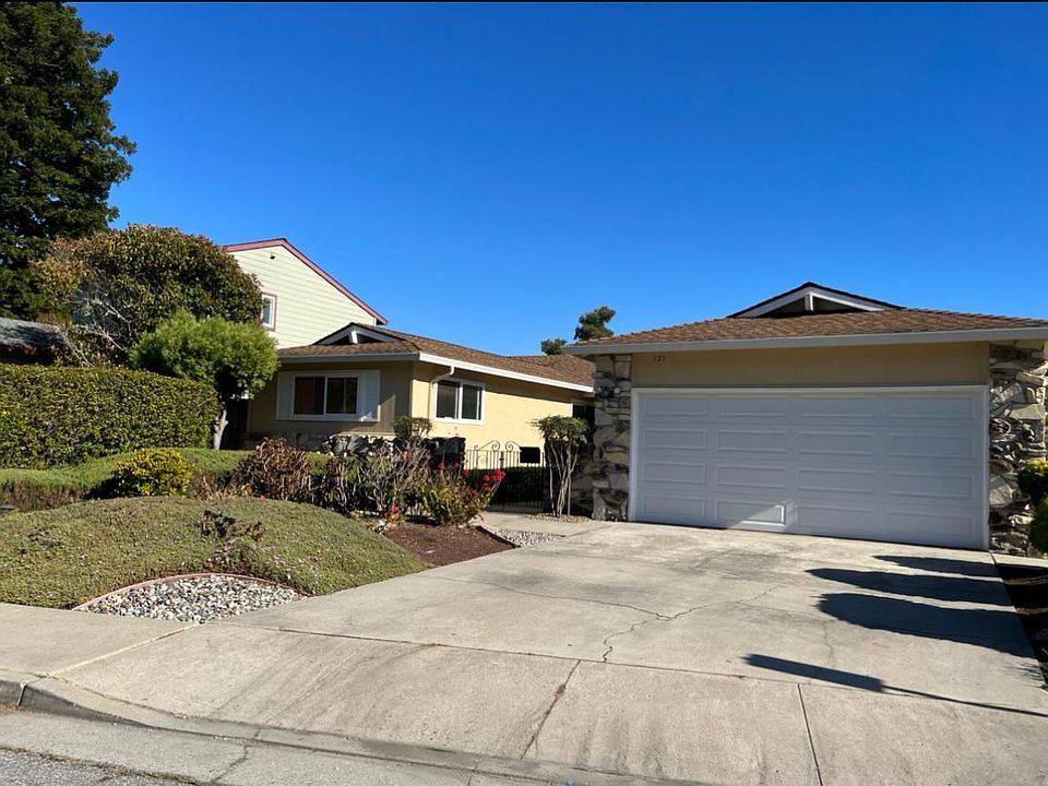 1st image of 121 Northrop Pl