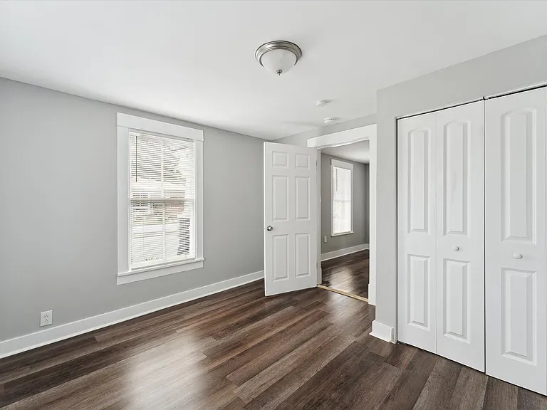 2120 E Gwinnett St — Photo 7