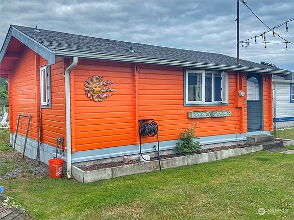4th image of 7396 Birch Bay Drive #9