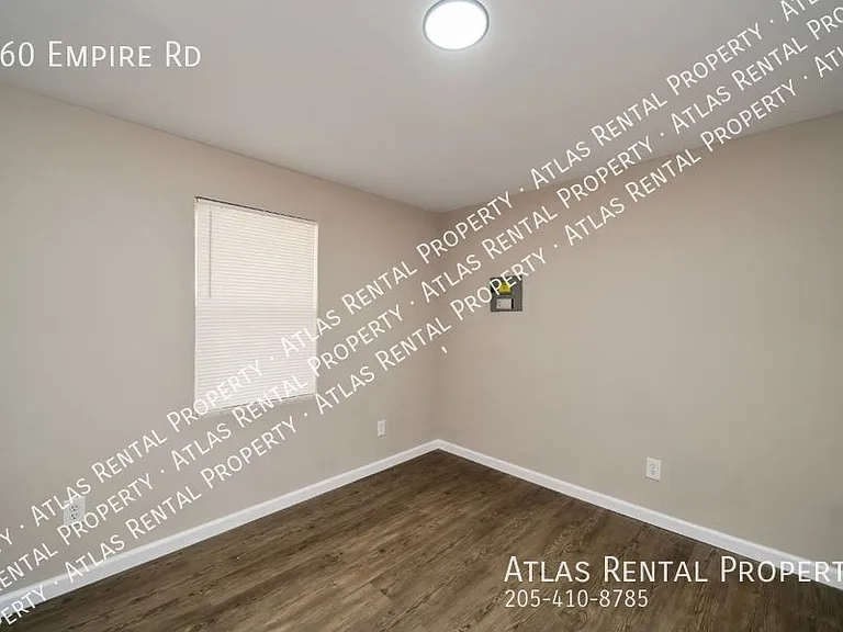 260 Empire Rd — Photo 9