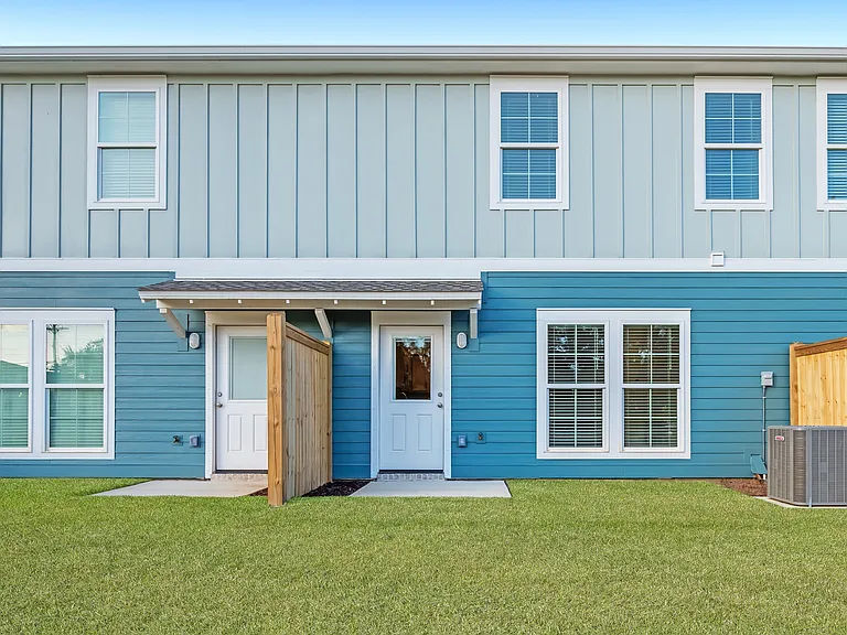 9516 Firefly Ct — Photo 17