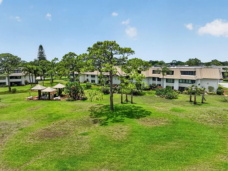 1800 SE Saint Lucie Blvd #11-203 — Photo 70