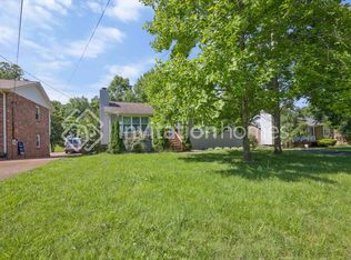 5121 Lana Renee Ct, Hermitage, TN 37076