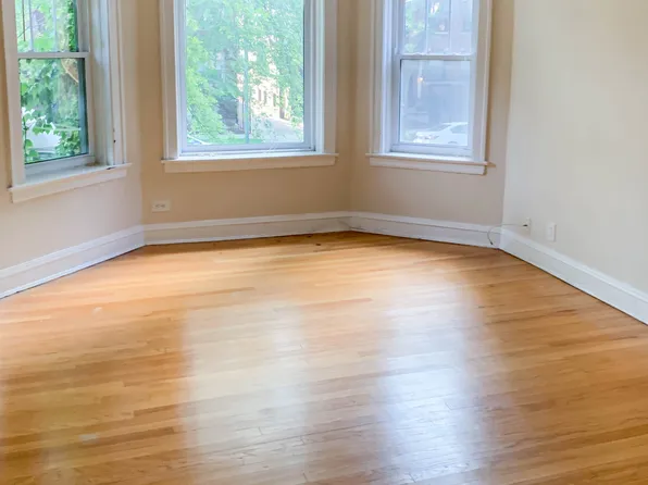 1751 W Ainslie St #2, Chicago, IL 60640